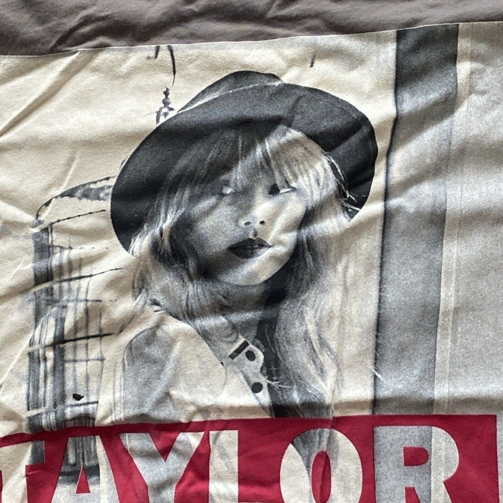 NEW Taylor Swift 2012 Official Red Grey Tee T-shirt Youth‎ Size Small - Picture 4 of 12